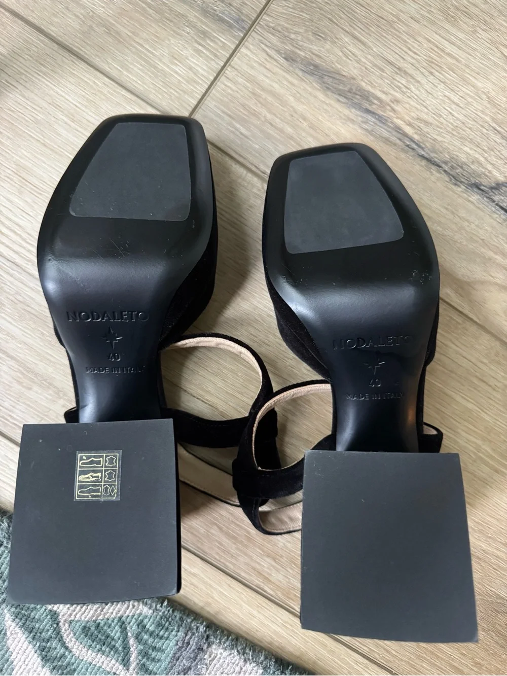 Nodaleto Black Velvet Platform Sandals Crystal Buckle EU 40 | New Without Box